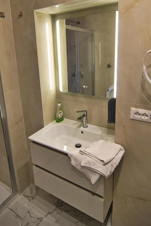 GUEST HOUSE GIL – ROME Colosseum Area — foto 8