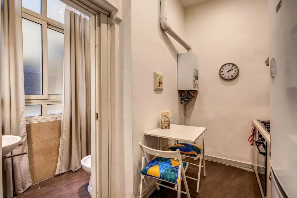 Guest House o Affittacamere La Civetta di Trastevere B — foto 4