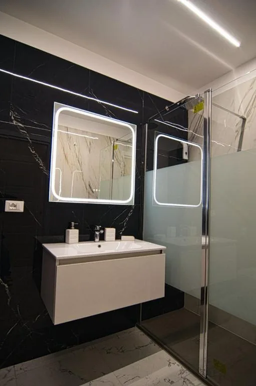 Guest House Rojo – Termini station Rome