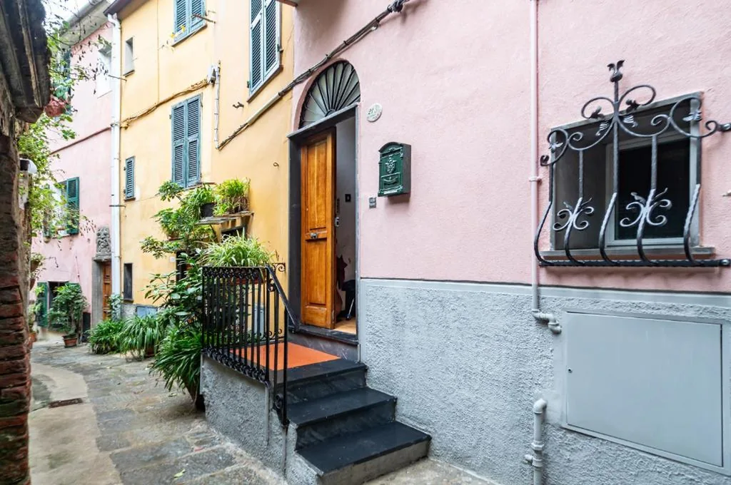 GuestHost – Ca’ Du Beppino Portovenere Central Suite — foto 7