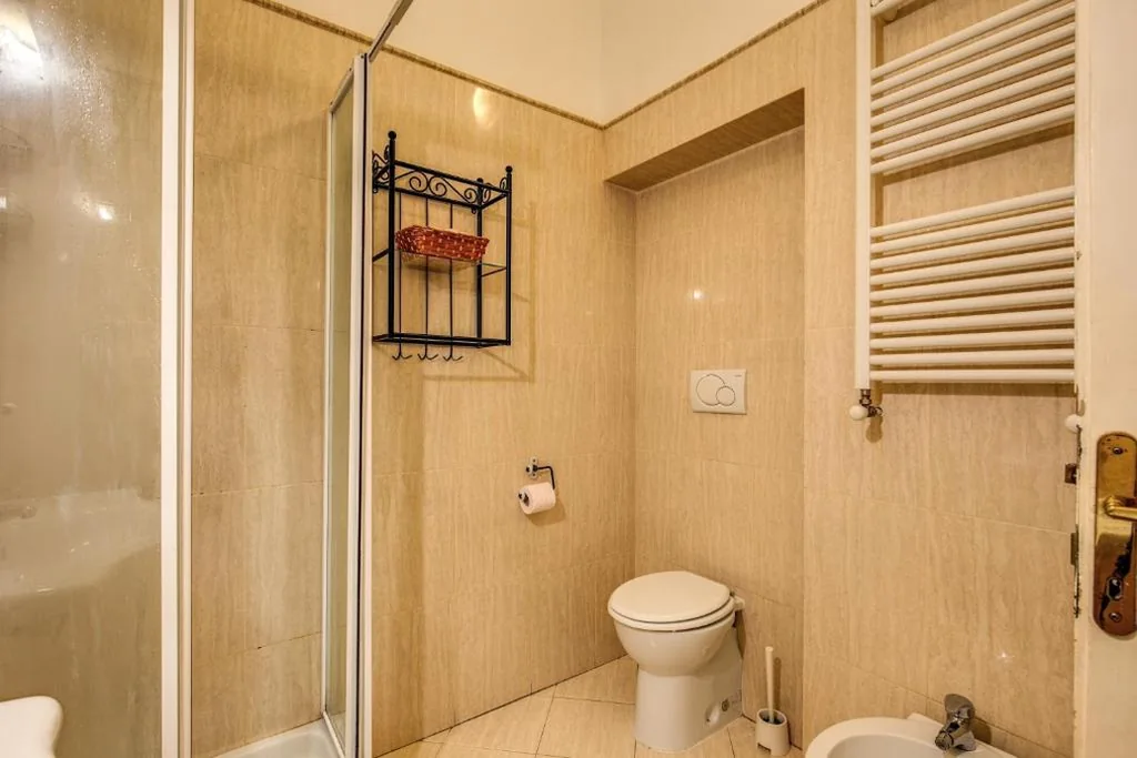 GuestHouse o Affittacamere Magenta Baylon Suite — foto 7
