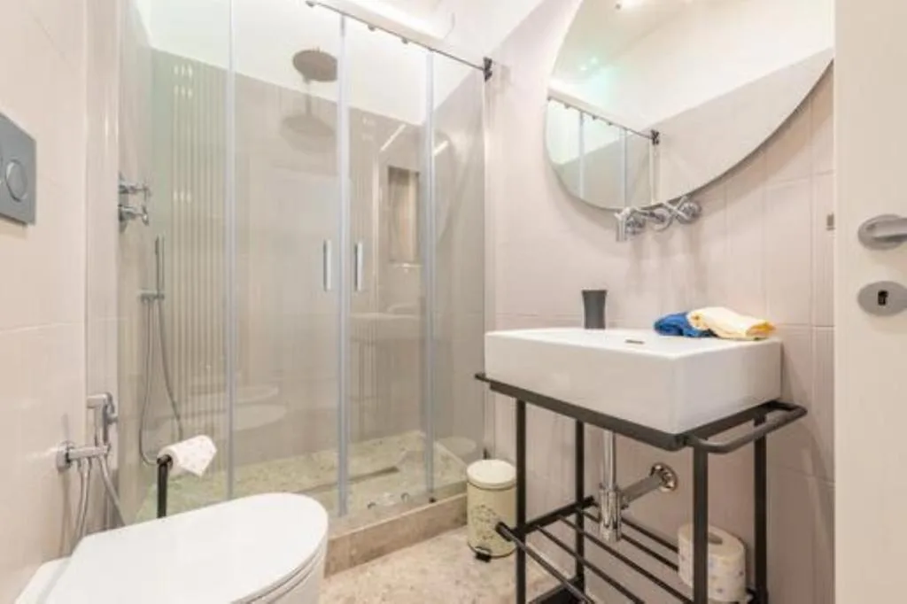 Heavenly Trevi Luxury Apartment — foto 8