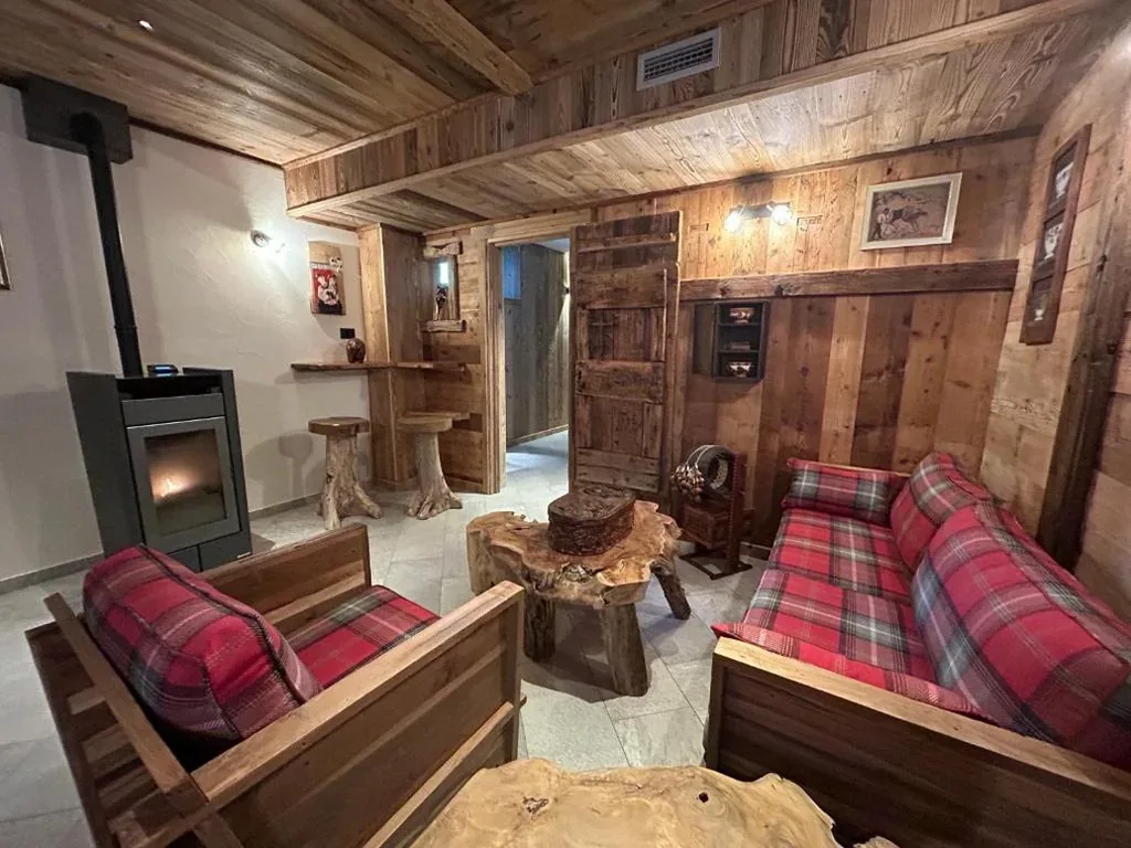 HIBOU Chambres Affittacamere Cogne