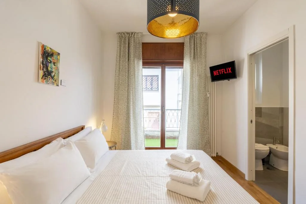Hill Houses – art & stay – Rome