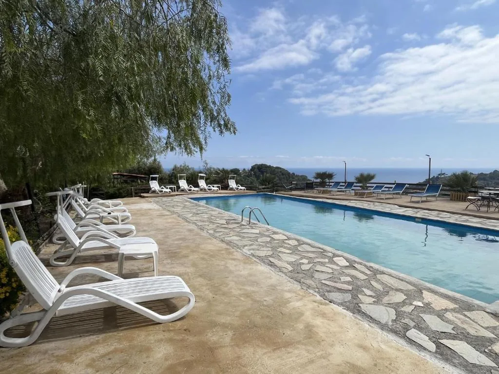 Holiday Home Le Terrazze del Geco Bungalow A – SLR300 by Interhome