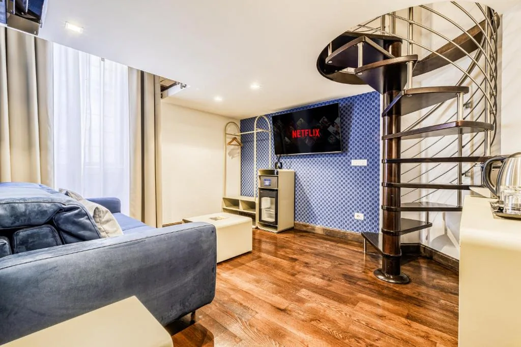 Home at Rome Luxury Navona Suites — foto 5