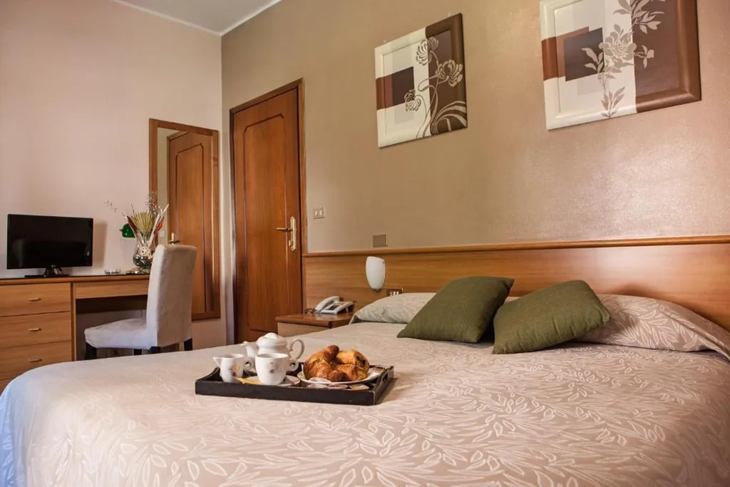 Hotel Adriano — foto 8