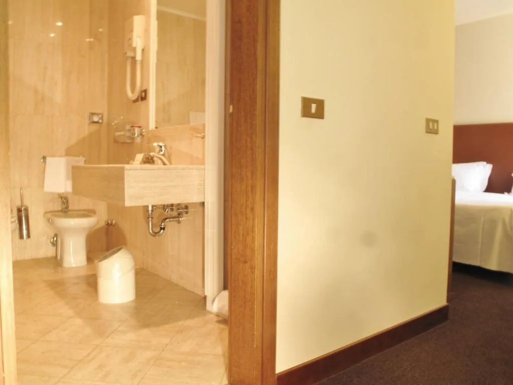 Hotel Albergo Santa Chiara — foto 8