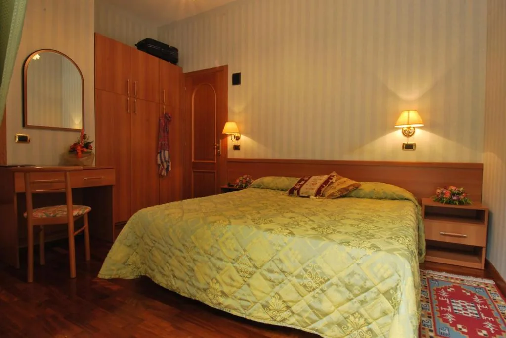 Hotel Ambrosi — foto 7