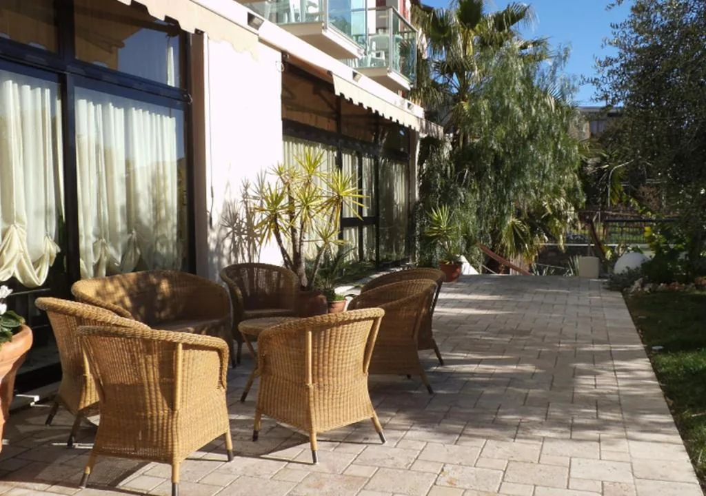 Hotel Ariston & Apartments — foto 4