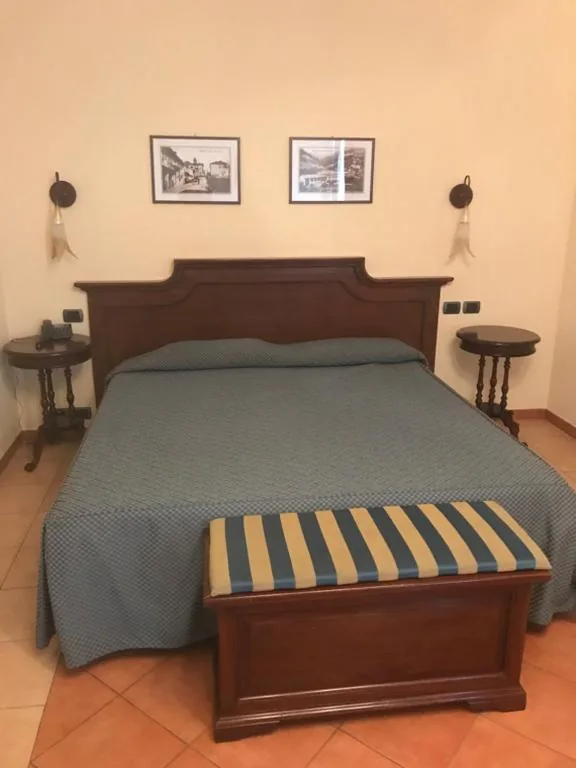 Hotel Barolo
