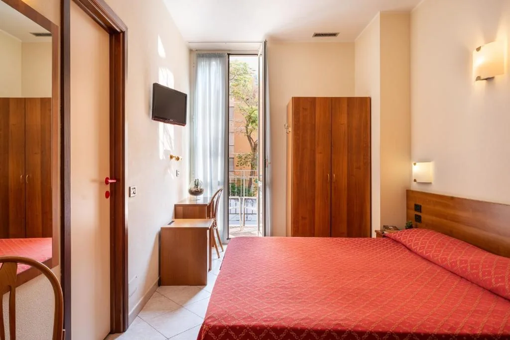 Hotel Careni Villa Italia — foto 4