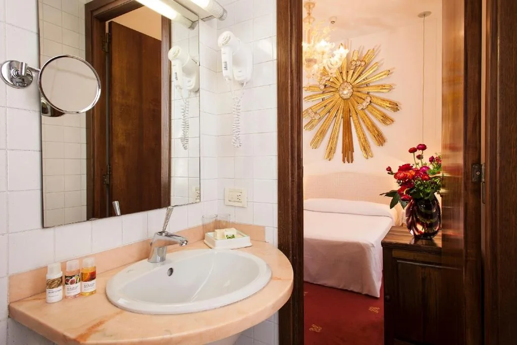 Hotel Columbia — foto 3