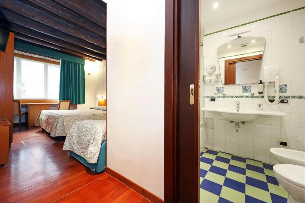Hotel Corot — foto 3