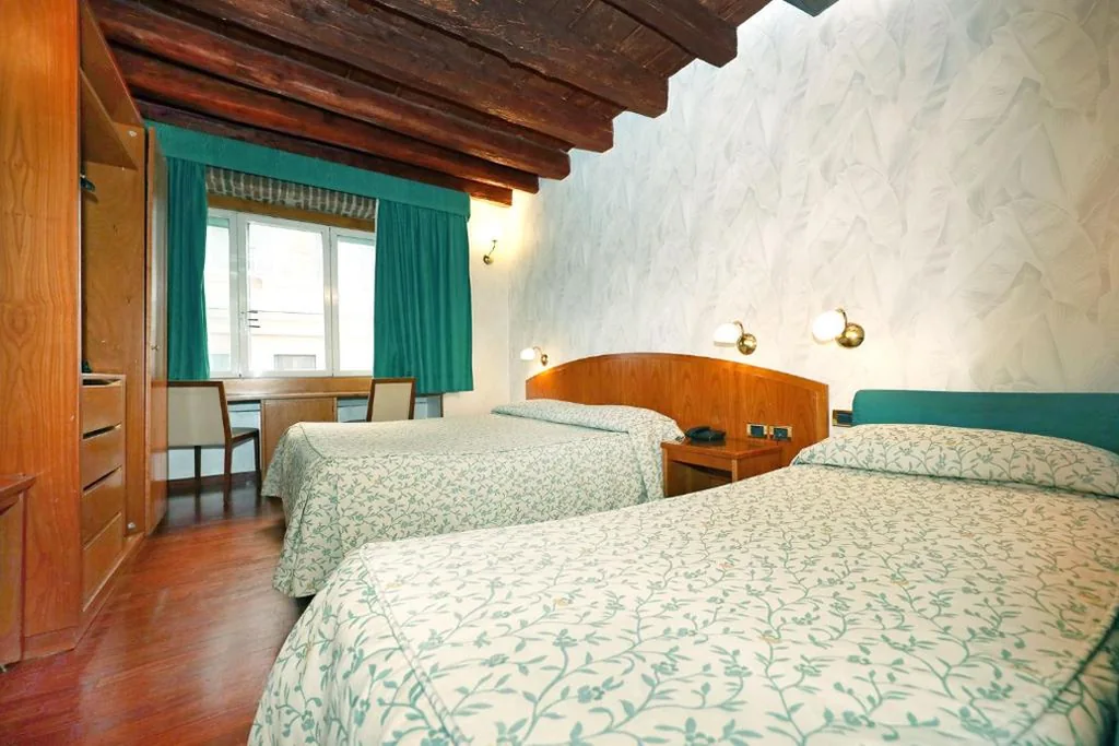 Hotel Corot — foto 8
