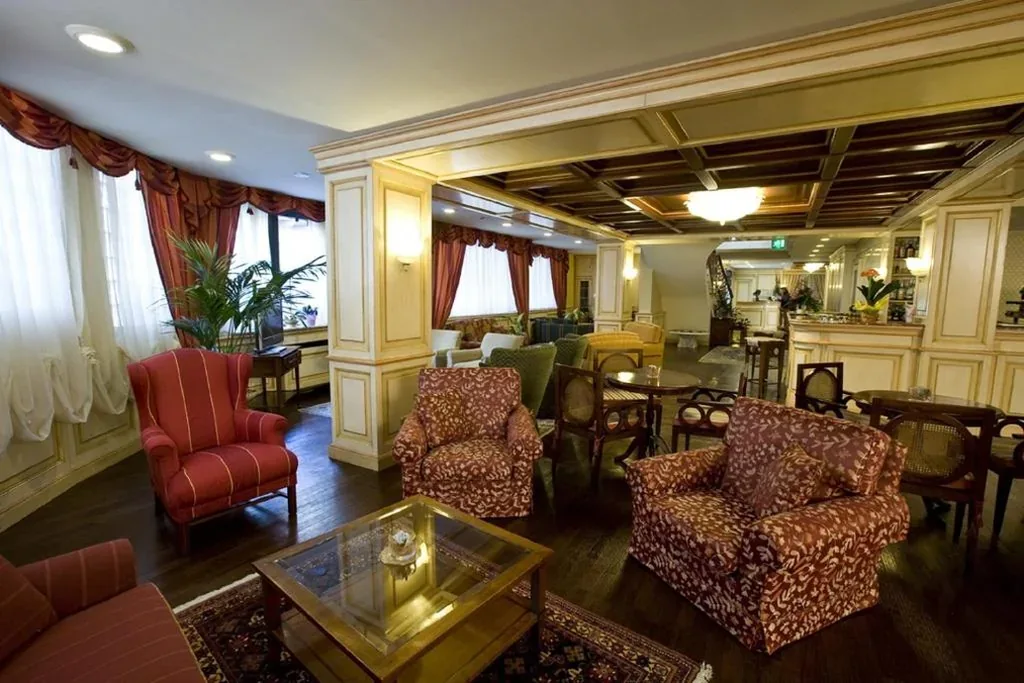 Hotel De La Ville — foto 4