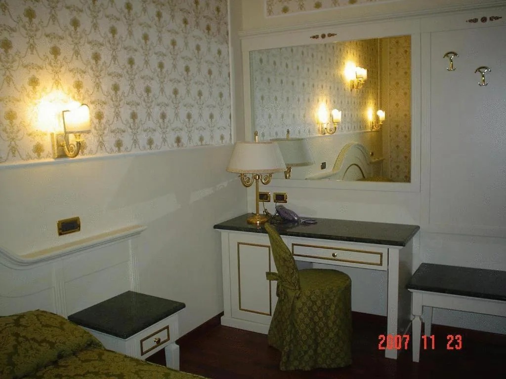 Hotel Dina — foto 3