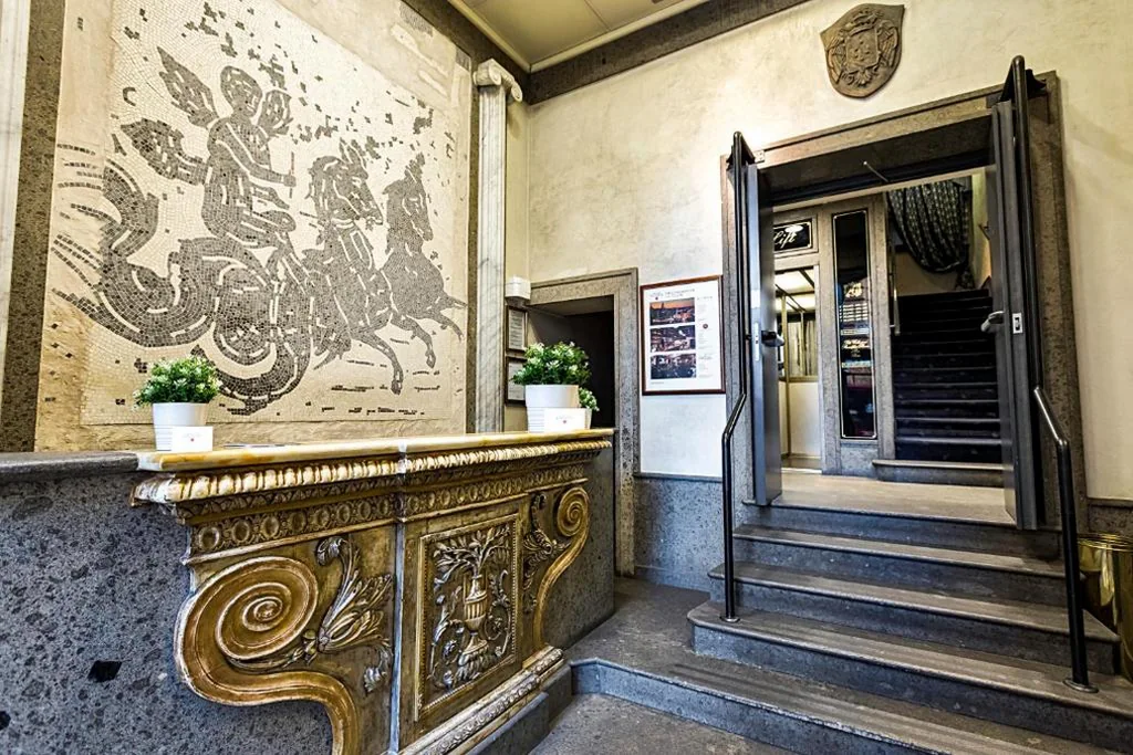 Hotel Diplomatic — foto 7