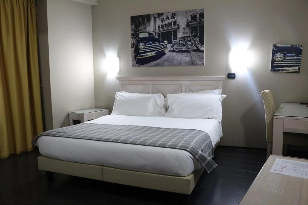 Hotel Garibaldi a Vercelli, a conduzione familiare con ristorante