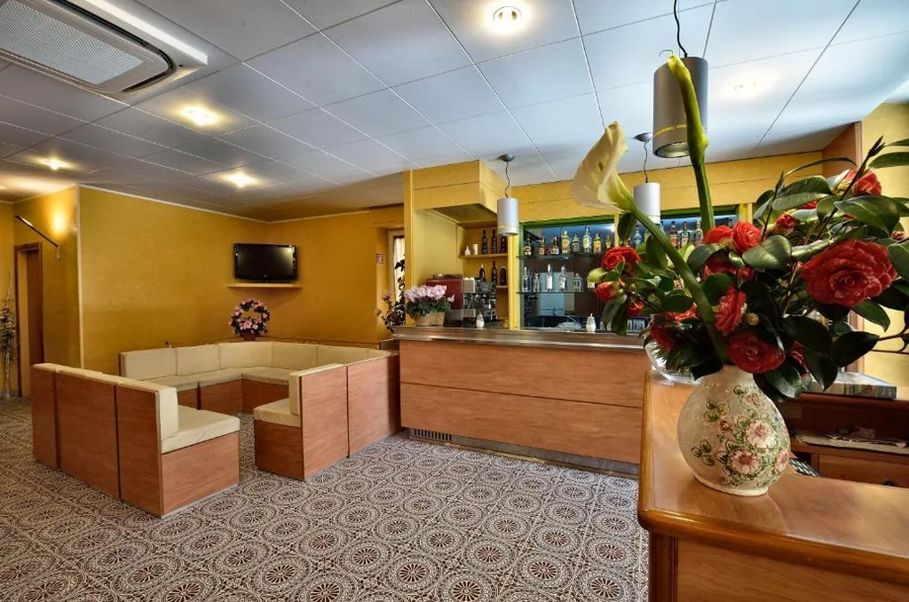 Hotel Guya — foto 5