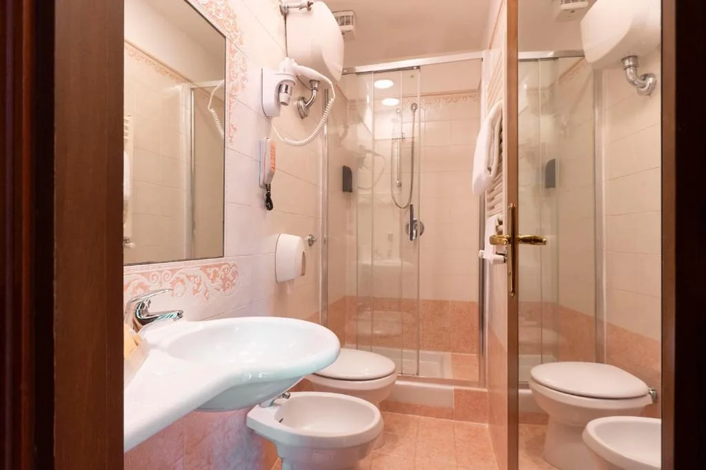 Hotel Hiberia — foto 4