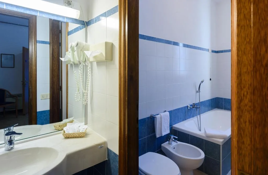 Hotel Italie et Suisse — foto 8