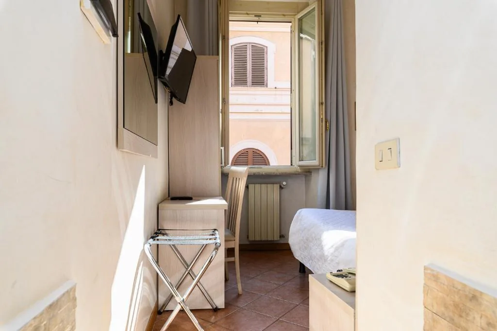 Hotel Julia Trevi – Spagna — foto 3