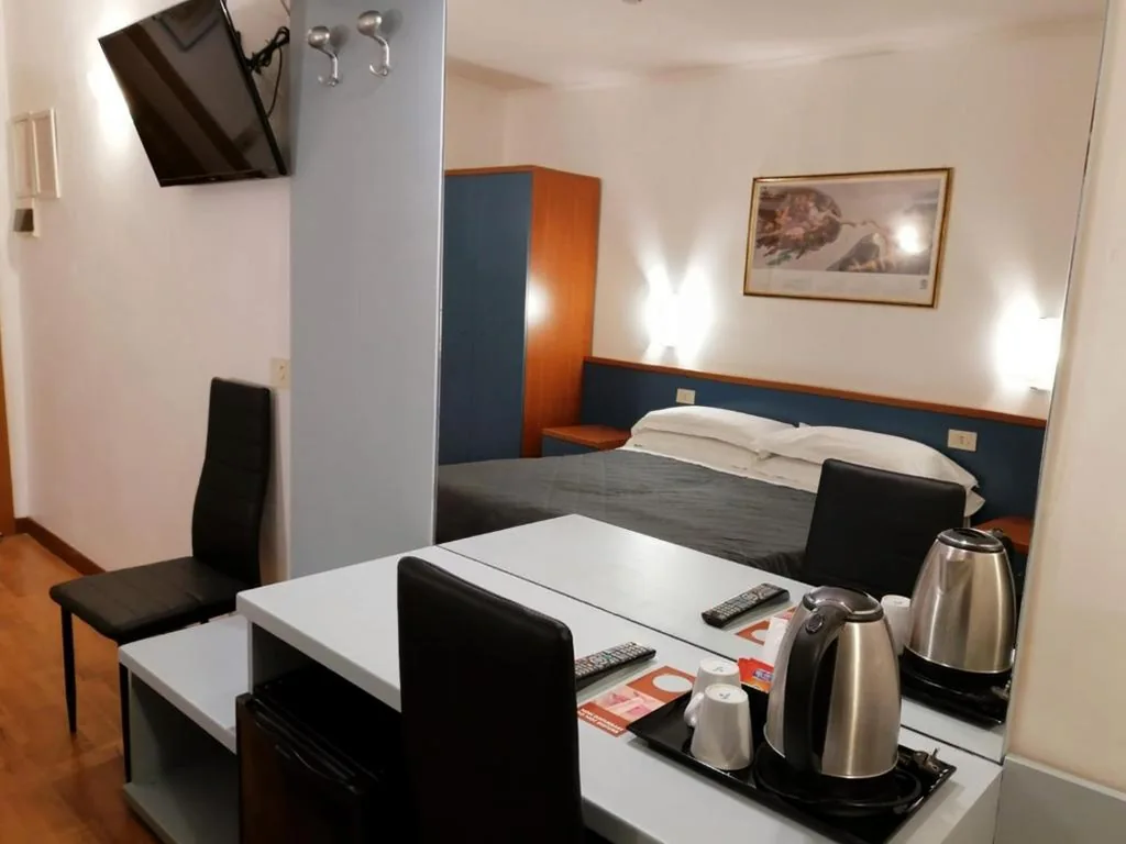 Hotel Julia Trevi – Spagna — foto 6