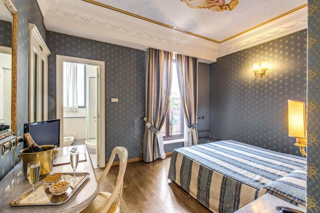 Hotel La Lumiere Di Piazza Di Spagna — foto 4