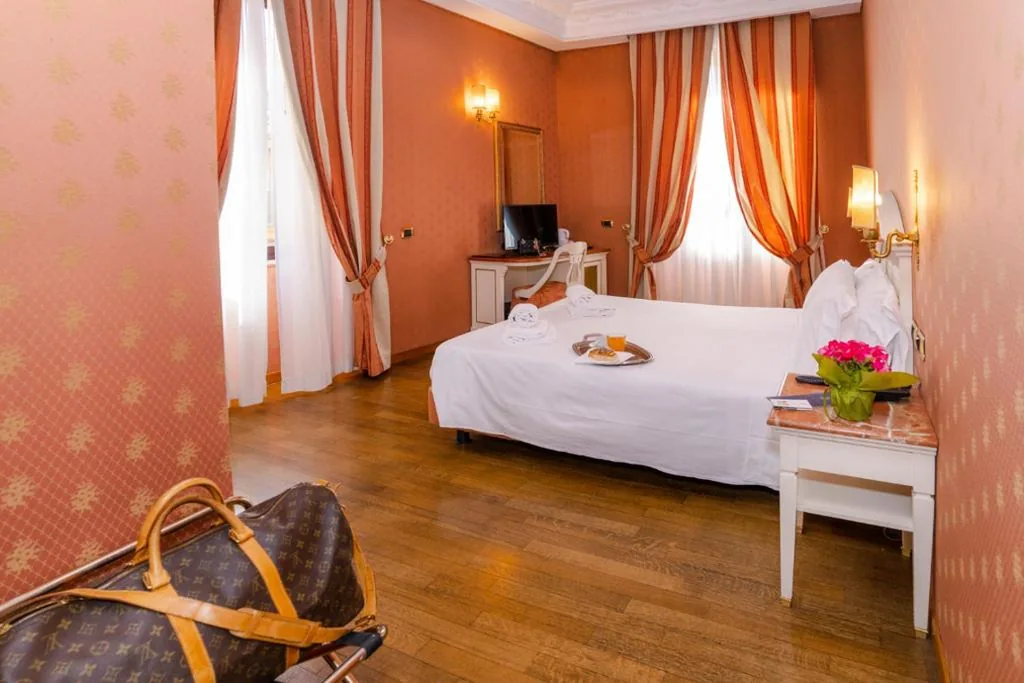 Hotel La Lumiere Di Piazza Di Spagna — foto 5