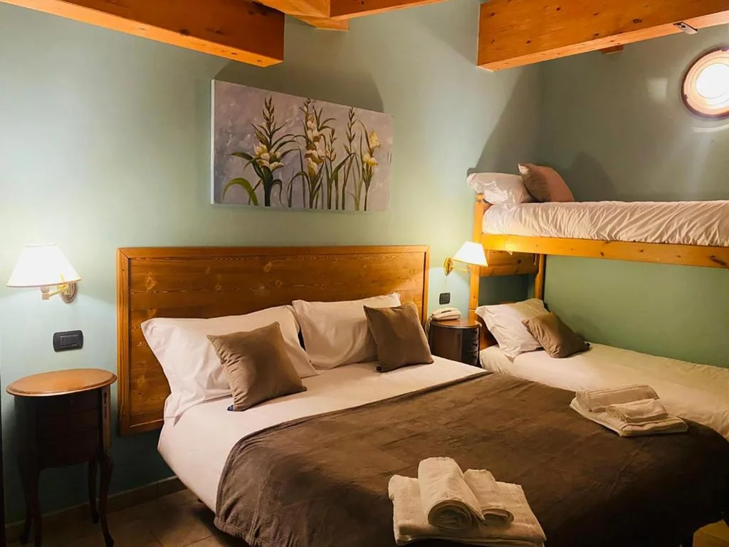 Hotel Lion