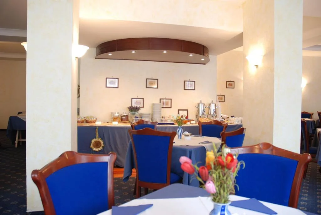 Hotel Mediterraneo — foto 4