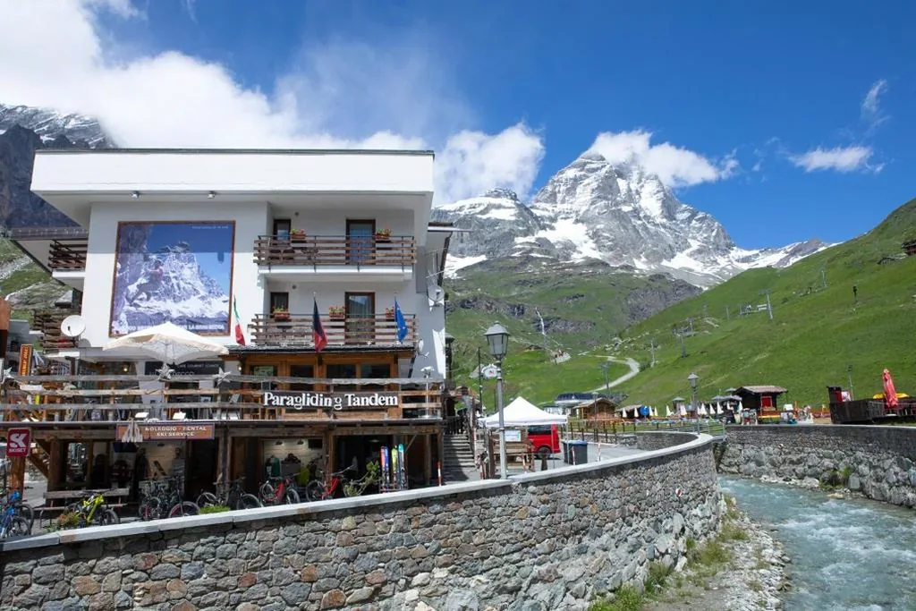 Hotel Meuble’ Joli