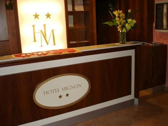 Hotel Mignon 50 MT DALLA SPIAGGIA E DALL’ISOLA PEDONALE — foto 7