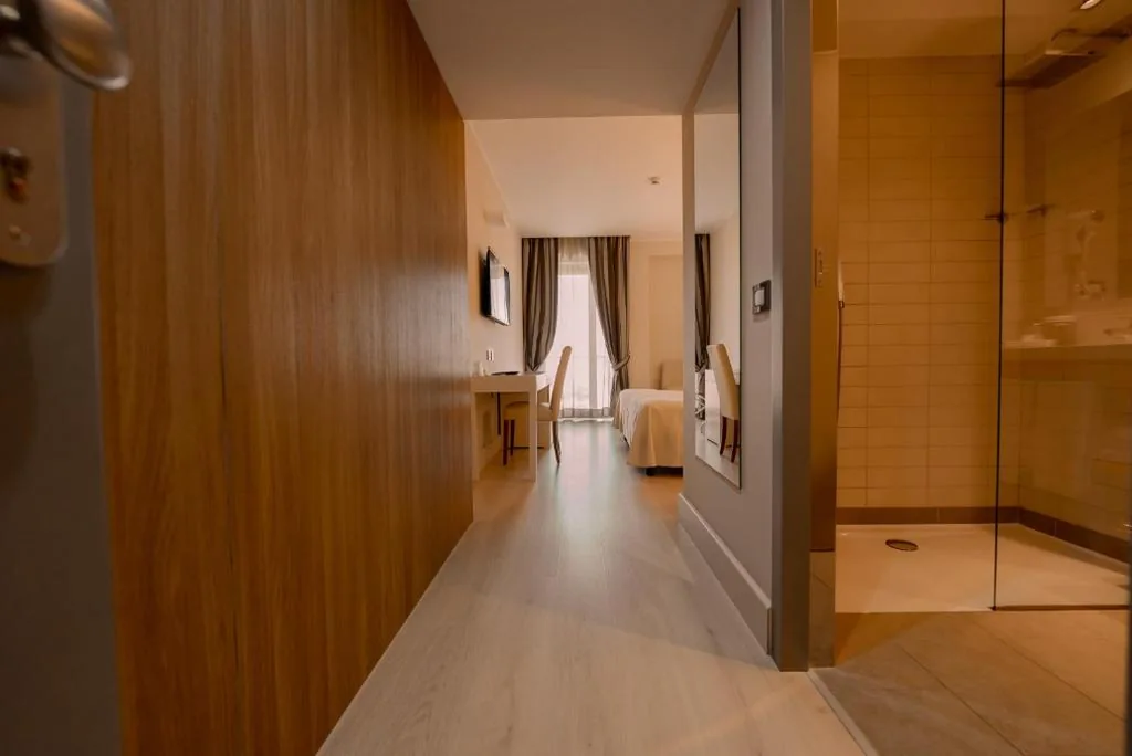 Hotel Mirasole International
