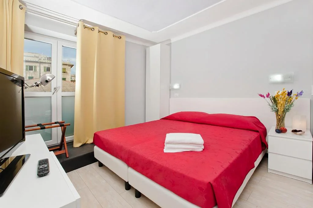 Hotel Paradiso