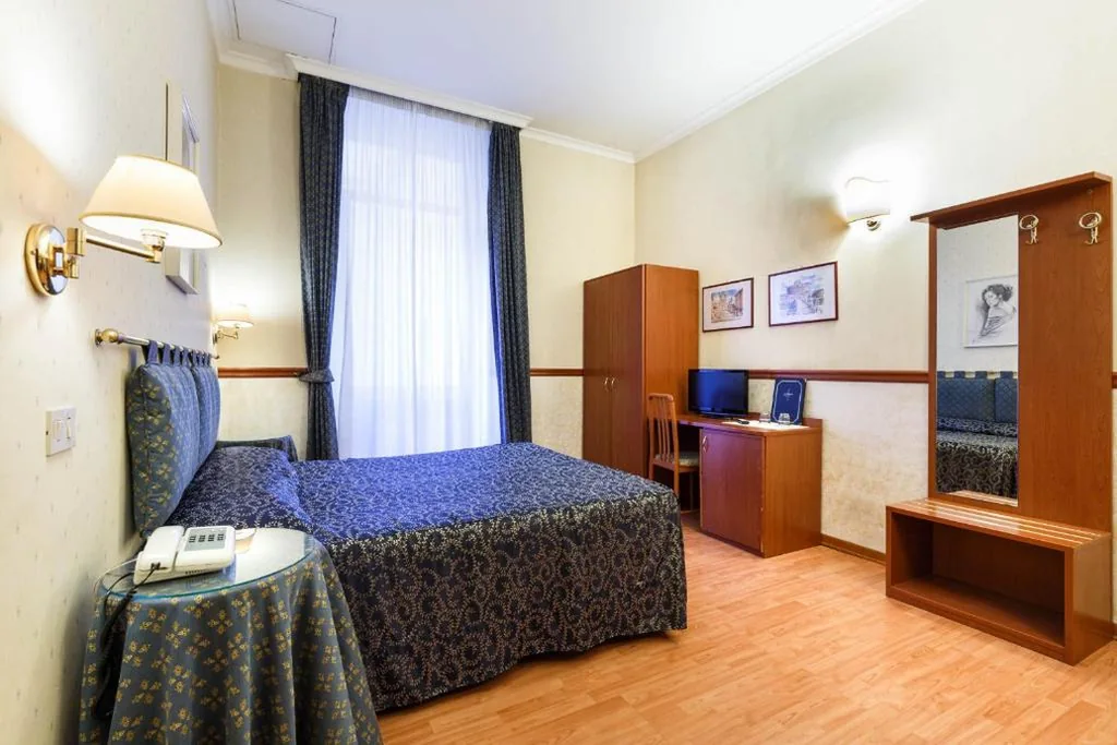 Hotel Paris — foto 5