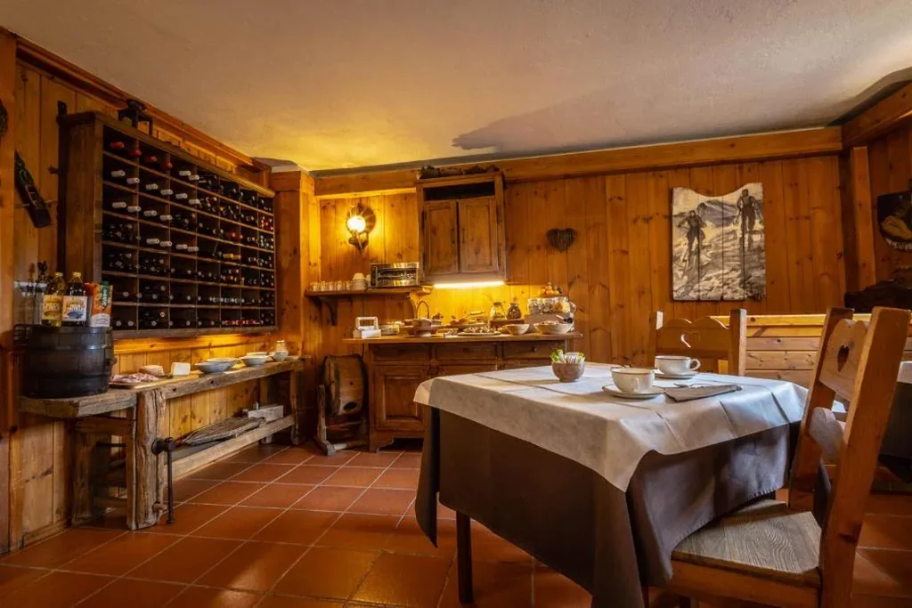 Hotel Petit Dahu – Chambres et Restaurant — foto 8
