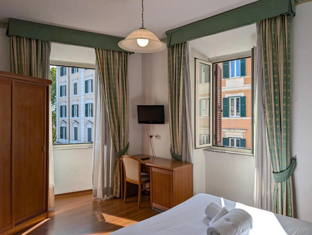 Hotel Philia