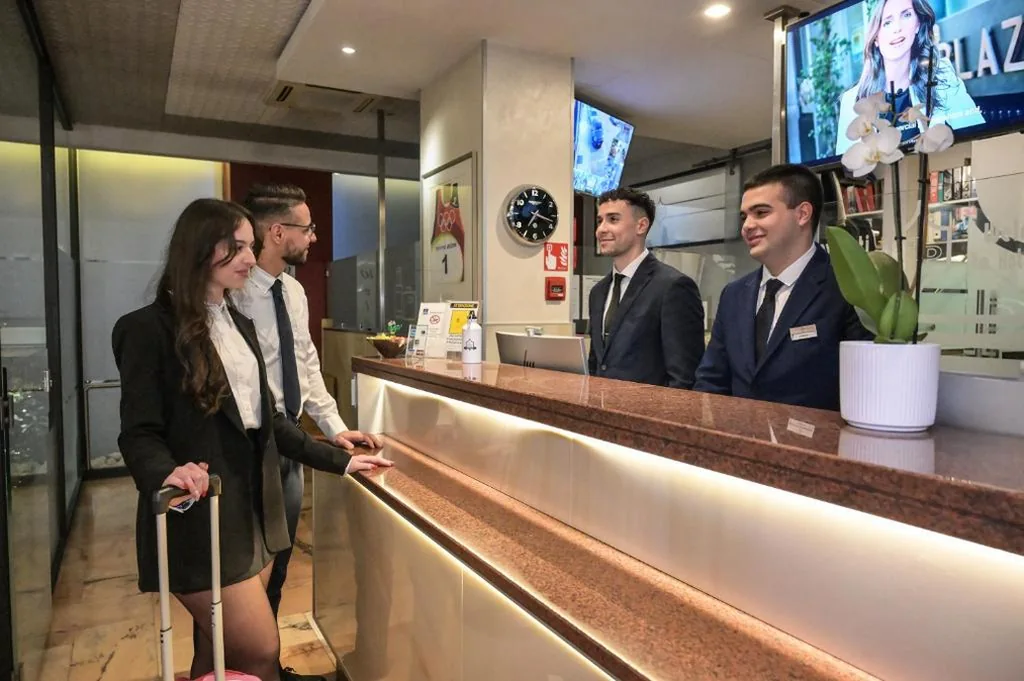 Hotel Plaza — foto 4