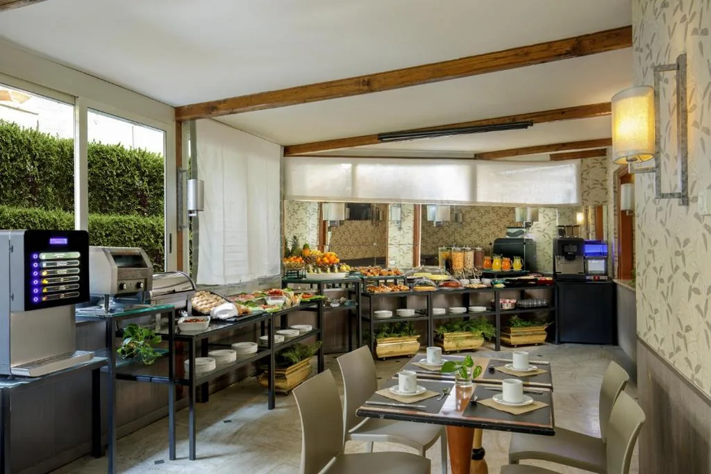 Hotel Santa Costanza by OMNIA hotels — foto 4