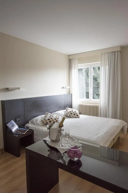 Hotel Serenella