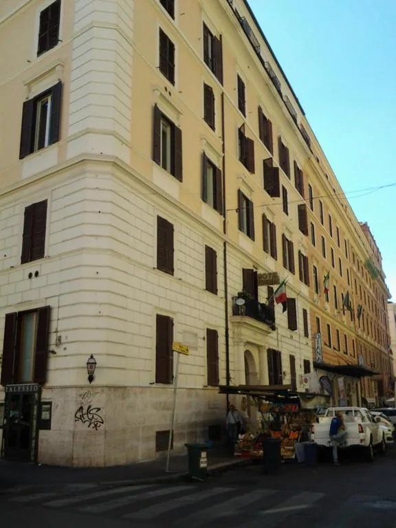 Hotel Touring — foto 5