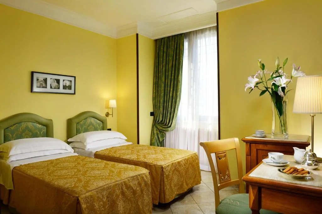 Hotel Tuscolana