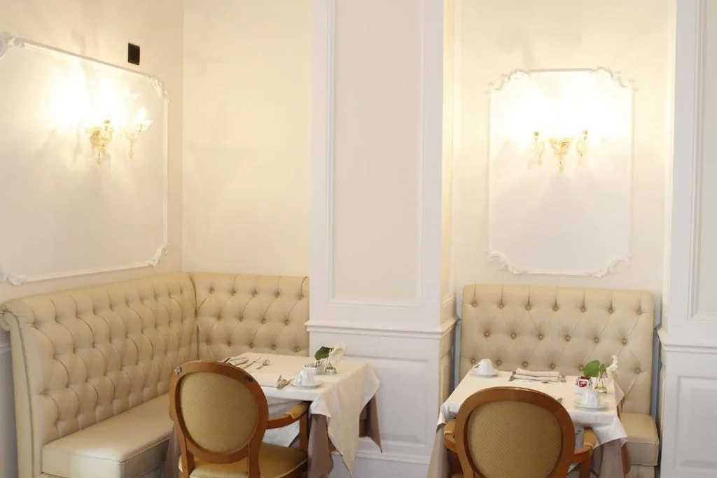 Hotel Villa Pinciana — foto 8
