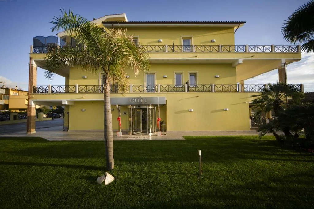 Hotel Villa Tirreno — foto 7