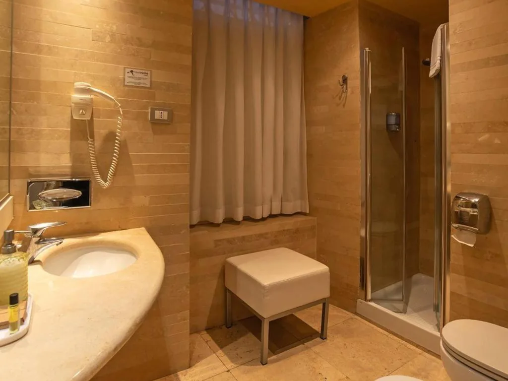 Hotel White — foto 6
