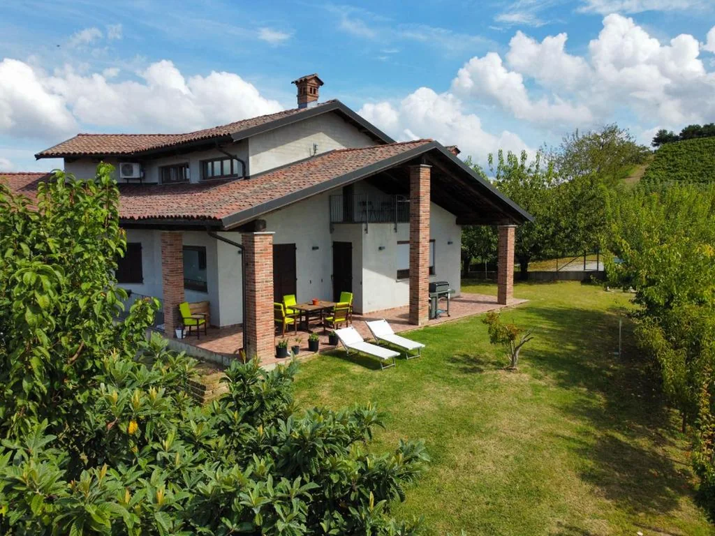 Il Girasole Apartments – Langhe