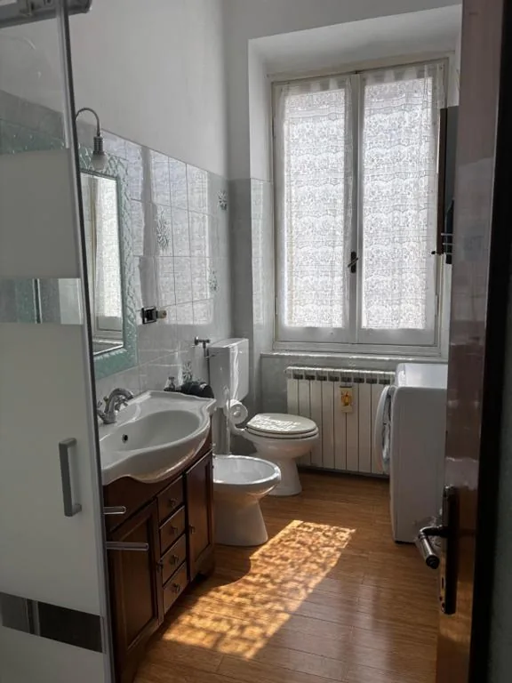 “IL Tulipano” appartamento, o doppia camera quadrupla, con bagno — foto 3