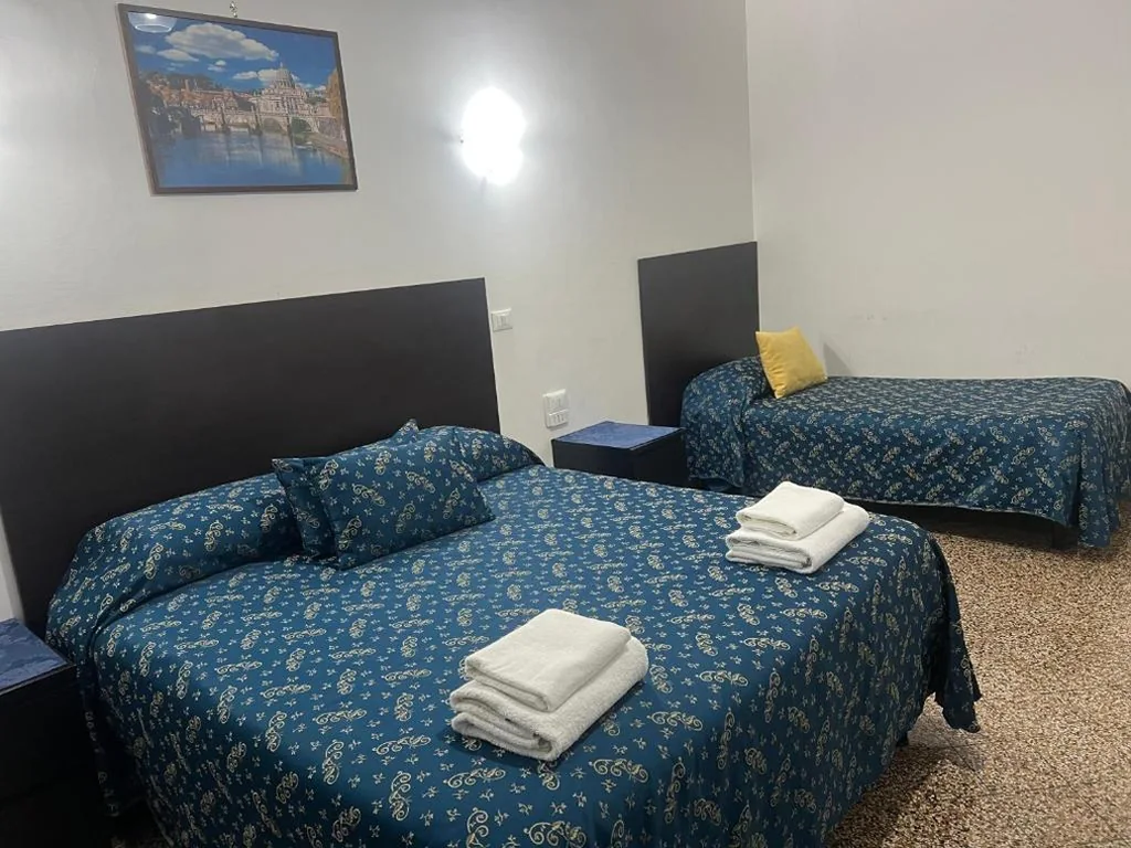 Ines Downtown B&B